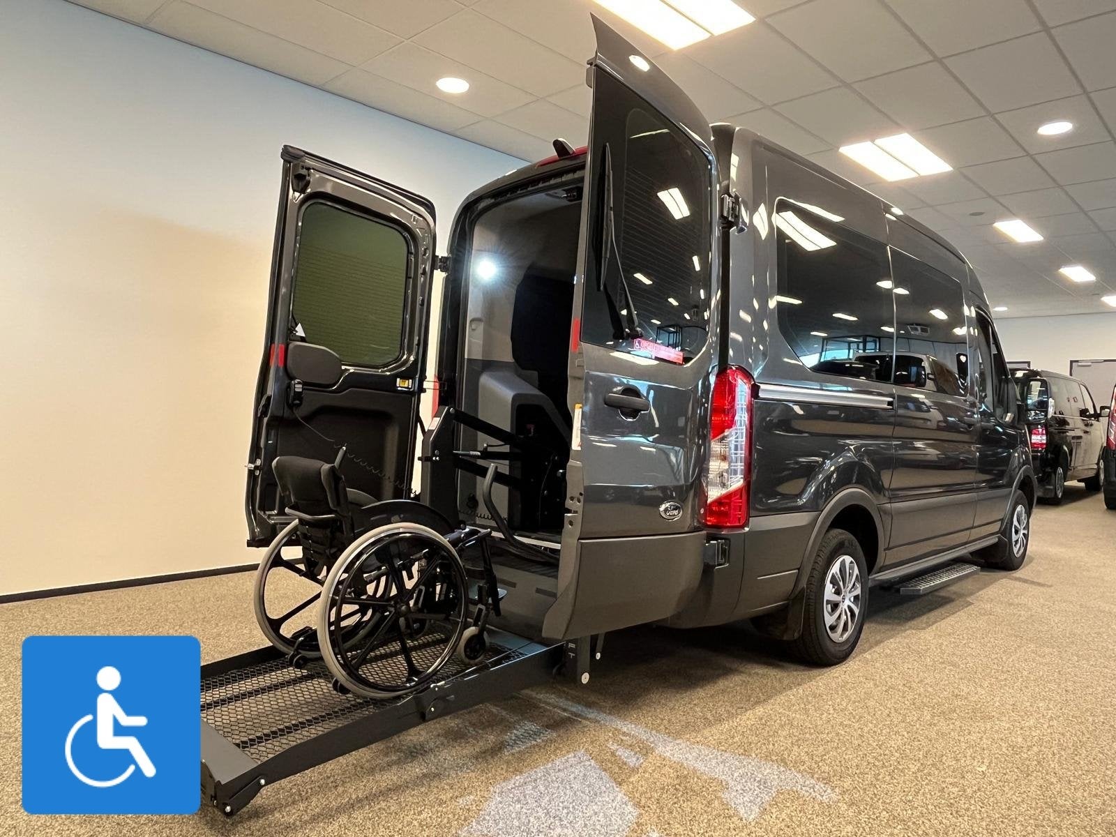 Ford Transit L2H2 Rolstoelbus, 12 maanden, Stof, 4 cilinders, Bedrijf