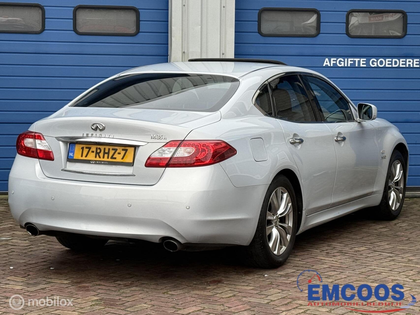Infiniti M 35h GT Premium * Full Option * Airco * Automaat *, Auto's, Automaat, Achterwielaandrijving, Gebruikt, M-serie