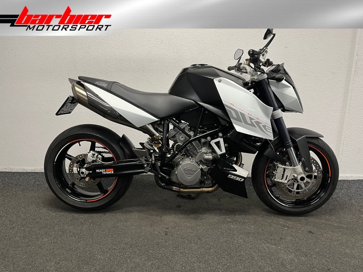 ️KTM 990 SUPER DUKE 990SUPERDUKE (2010)️, Motoren, 2 cilinders, KTM, Motorrijbewijs A, Bedrijf