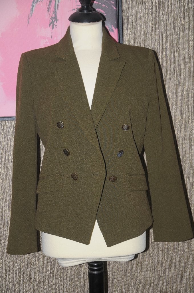 Mooie korte blazer van Mango, maat M, ZGAN!, Maat 38/40 (M), Mango, Ophalen of Verzenden, Zo goed als nieuw