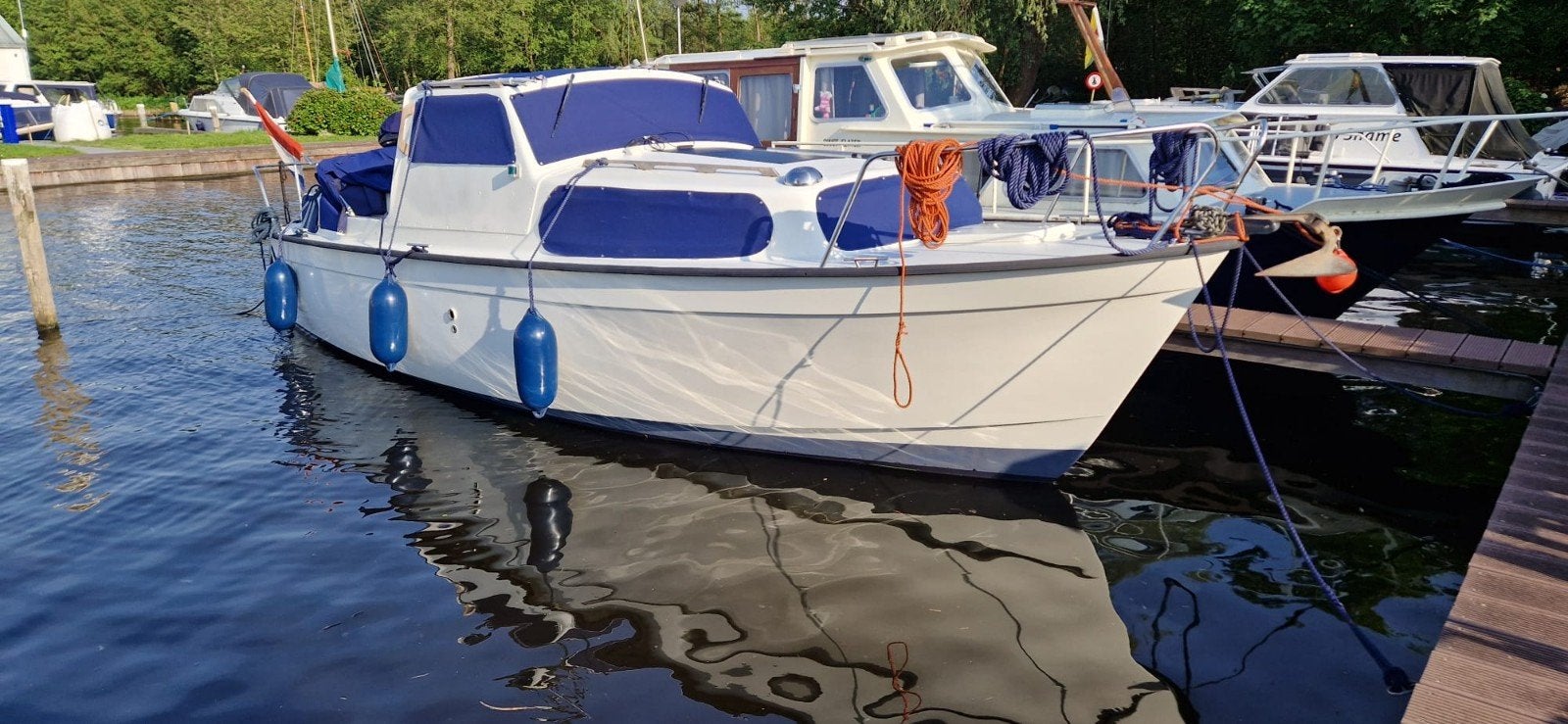 Albin 25 AK De Luxe – Jonge Sole Mini 29 diesel (500 uur) –, Watersport en Boten, Ophalen of Verzenden, Elektrisch, Zonnepaneel