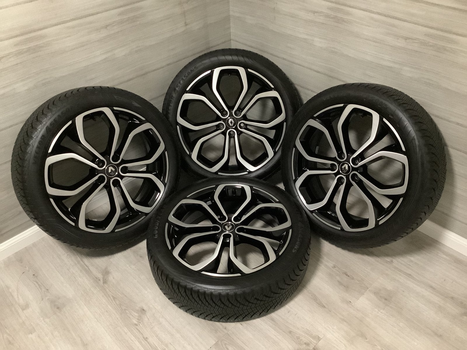 Renault SCENIC IV origineel velgen 4 seasons banden 20 inch, Banden en Velgen, Ophalen of Verzenden, All Season, Personenwagen