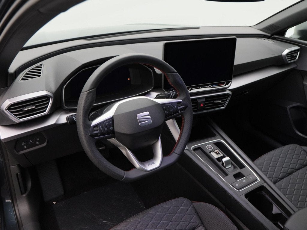SEAT Leon Sportstourer FR Business 1.5 TSI eHybrid PHEV 204, Auto's, Seat, 4 cilinders, 150 pk, 26 kWh, Nieuw