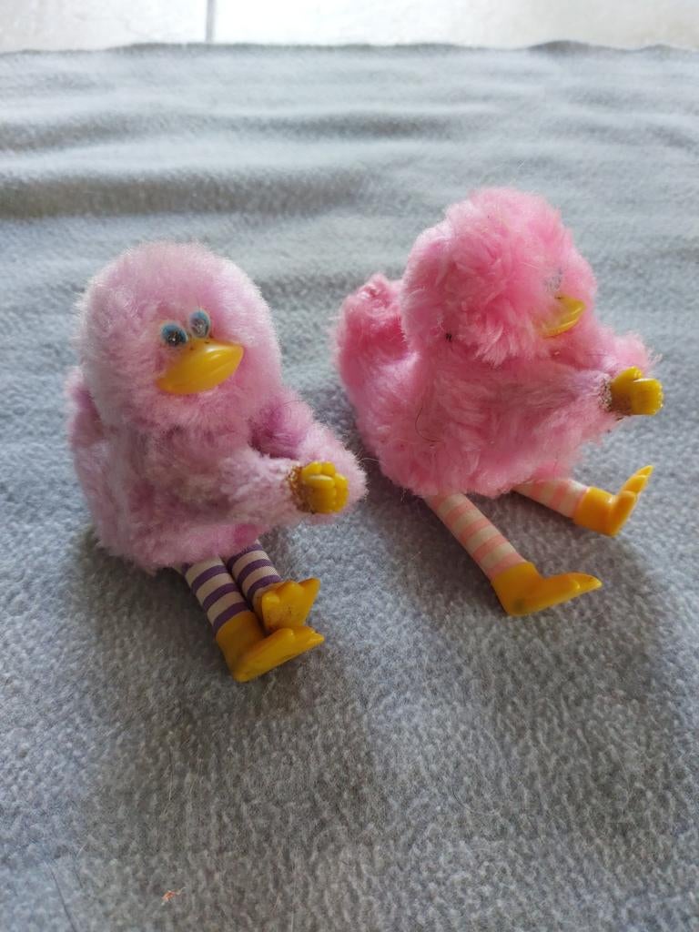 2x vogel knijpbeestje, Ophalen of Verzenden