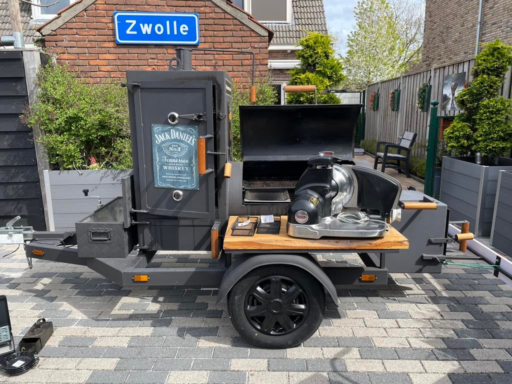 1 kleps BBQ SMOKER met berkel snijmachine, Tuin en Terras, Houtskoolbarbecues, Ophalen, Zo goed als nieuw