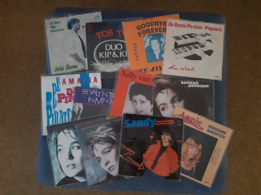 27 piraten singles VG+ NM, Cd's en Dvd's, Vinyl | Nederlandstalig, Gebruikt, 7 inch, Ophalen of Verzenden, Levenslied of Smartlap