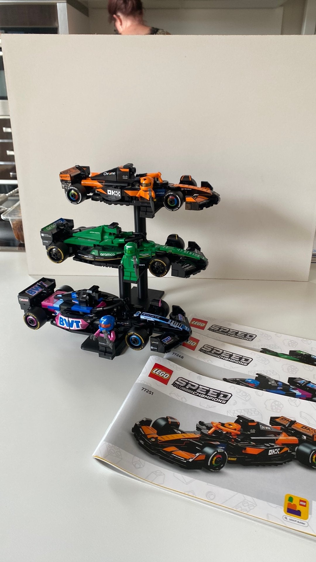 Lego speed champions F1 verzameling op standaard, Kinderen en Baby's, Speelgoed | Duplo en Lego, Ophalen of Verzenden, Zo goed als nieuw