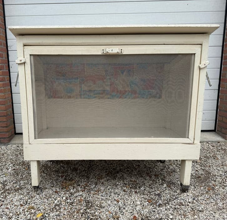 Lutje potje Babyhuisje Buiten babybed en matras, Kinderen en Baby's, Kinderkamer | Bedden, Ophalen, Gebruikt, Minder dan 140 cm