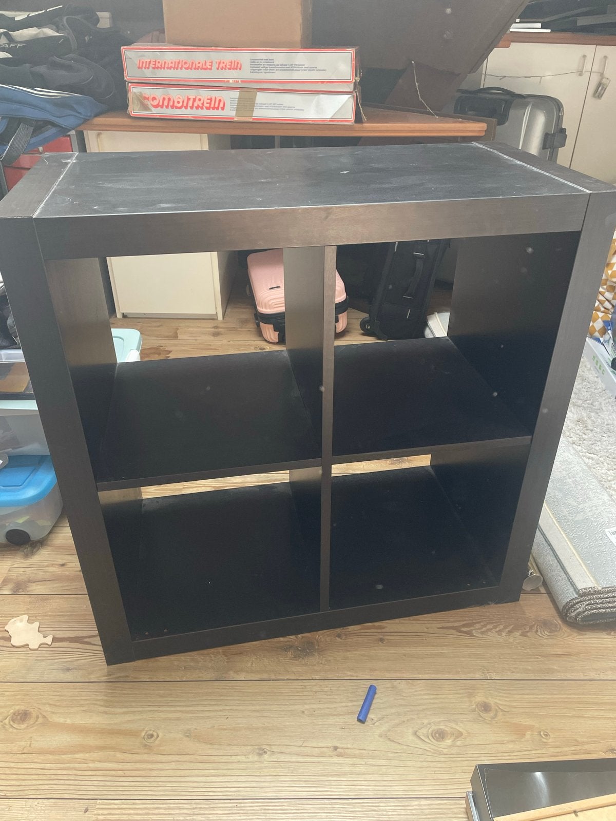 Ikea Kallax kast 2x2 vakken, donkerbruin, Ophalen, Met plank(en), Gebruikt, 50 tot 100 cm
