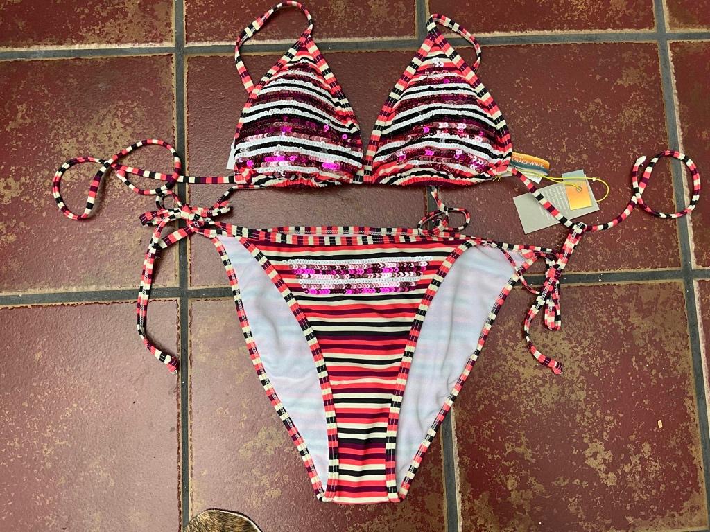 Mooie bikini van beachwave maat 40 nieuw, Zwart, Nieuw, Badpak, Ophalen of Verzenden