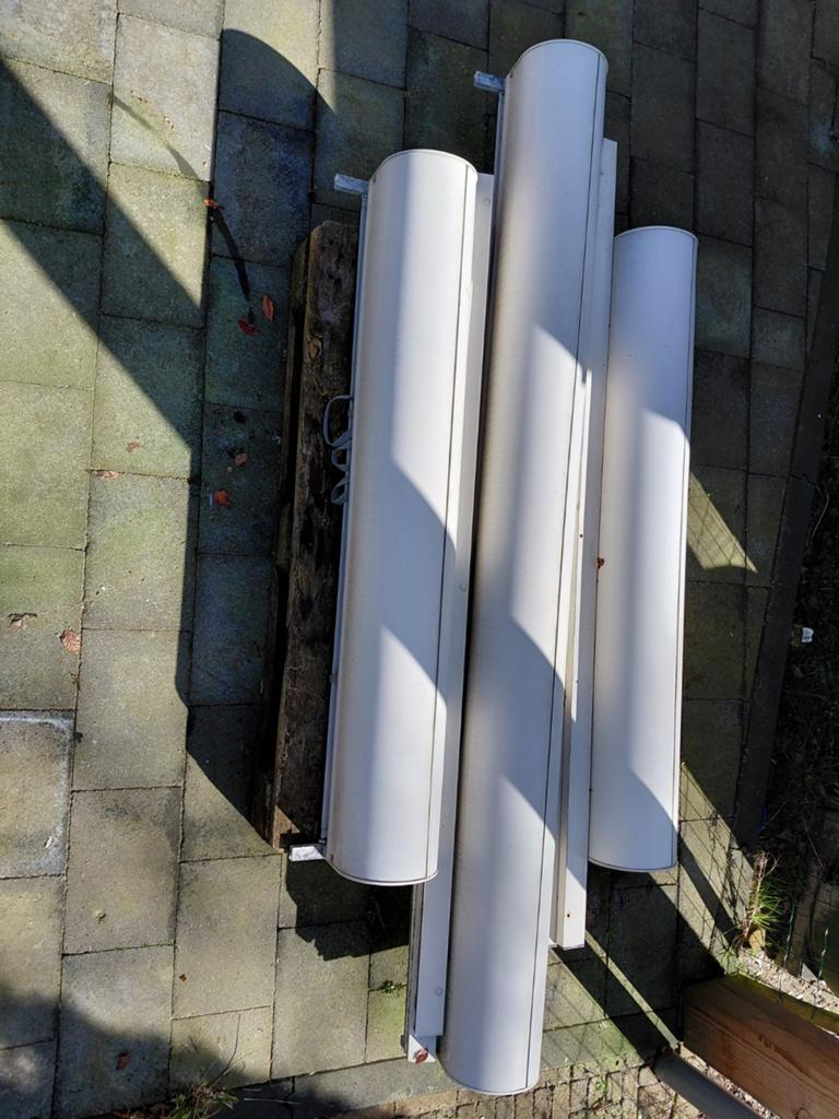 Gebruikte rolluiken -, Tuin en Terras, Zonneschermen, Gebruikt, Rolluik, 150 tot 300 cm, 250 cm tot 450 cm, Ophalen
