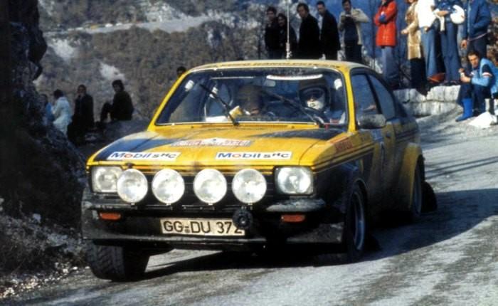 Bosch verstralers met kappen gezocht. Opel kadett c gte, Ophalen of Verzenden