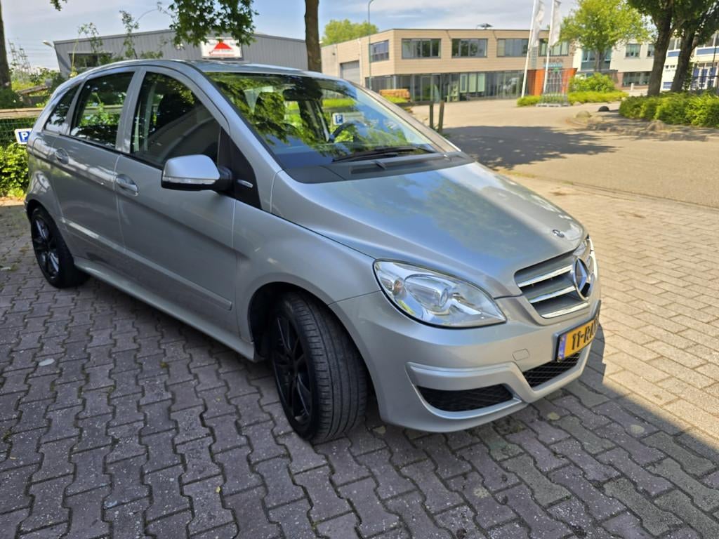 Mercedes-Benz B-Klasse 160 BLU EFFICIENCY BUSINESS, Auto's, Voorwielaandrijving, Gebruikt, 1796 cc, Bedrijf