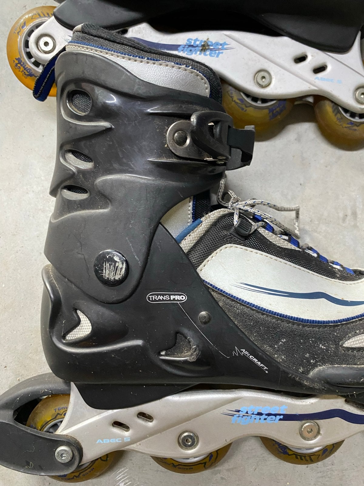 Street Fighter Inline Skates, Ophalen of Verzenden, Gebruikt, Inline skates 4 wielen, Overige merken