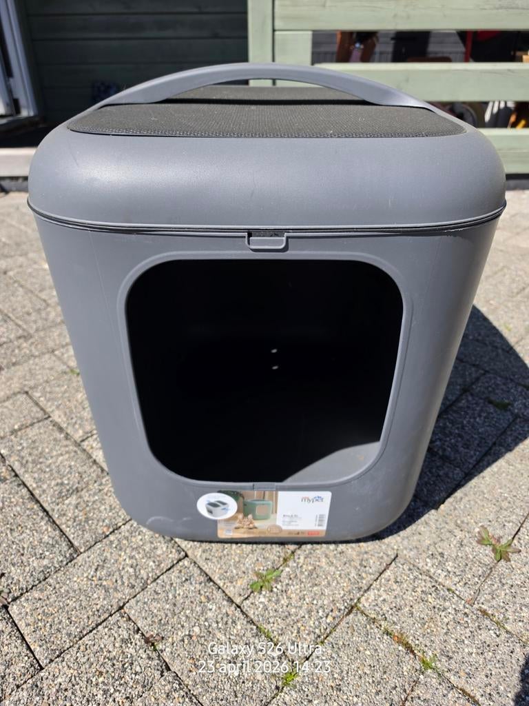 Grote kattenbak, Ophalen of Verzenden, Zo goed als nieuw, Gesloten