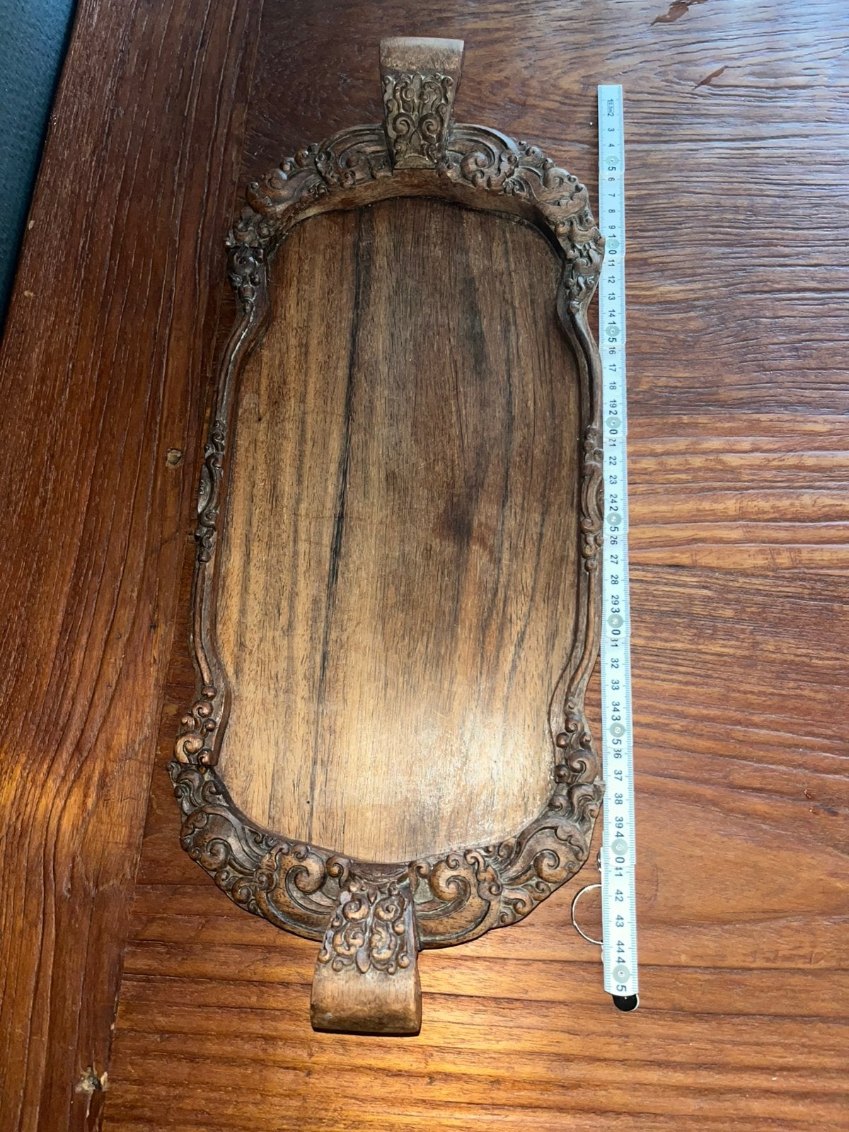 Prachtig Antiek Indonesisch Houten Dienblad met Houtsnijwerk, Ophalen of Verzenden, Zo goed als nieuw, Rechthoekig, Hout