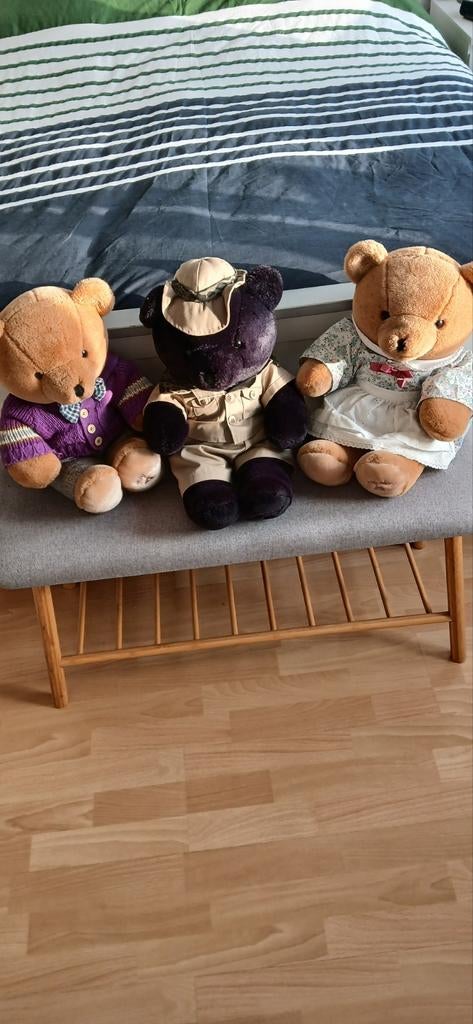 3 originele De Bijenkorf beren uit 1980: BOB, SABINE, BALTHA, Ophalen of Verzenden, Zo goed als nieuw, Stoffen beer, Overige merken