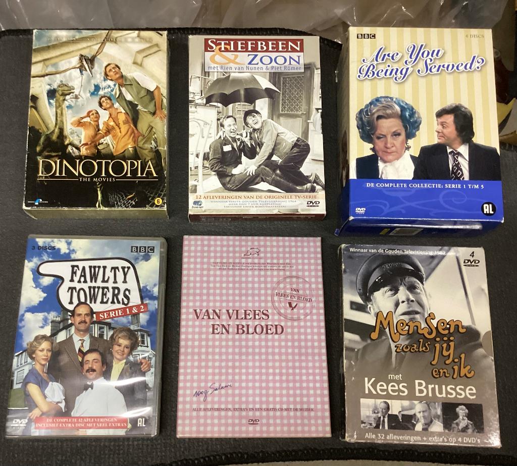 Dvd boxen los te koop, Cd's en Dvd's, Vanaf 16 jaar, Ophalen of Verzenden, Zo goed als nieuw, Boxset
