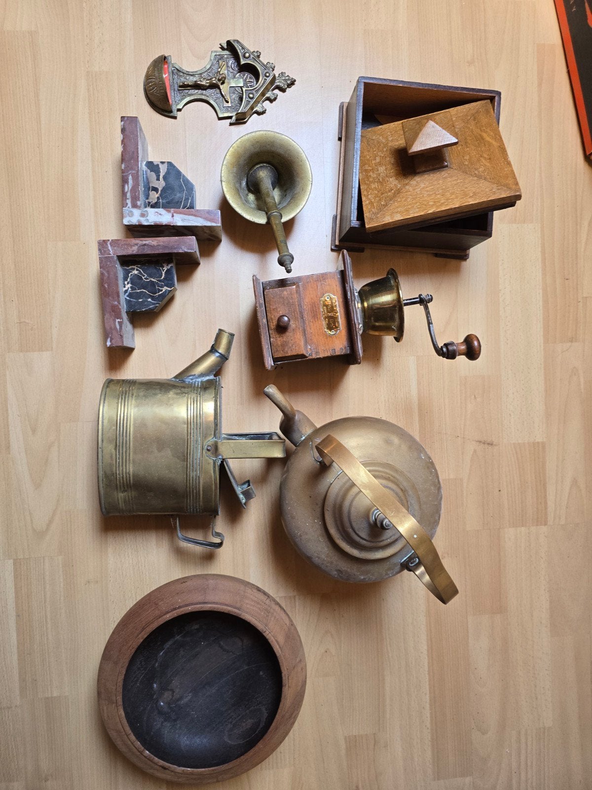 Appel ketel olie kan wijwaterbakje vijzel koffiemolen, Antiek en Kunst, Curiosa en Brocante, Ophalen of Verzenden