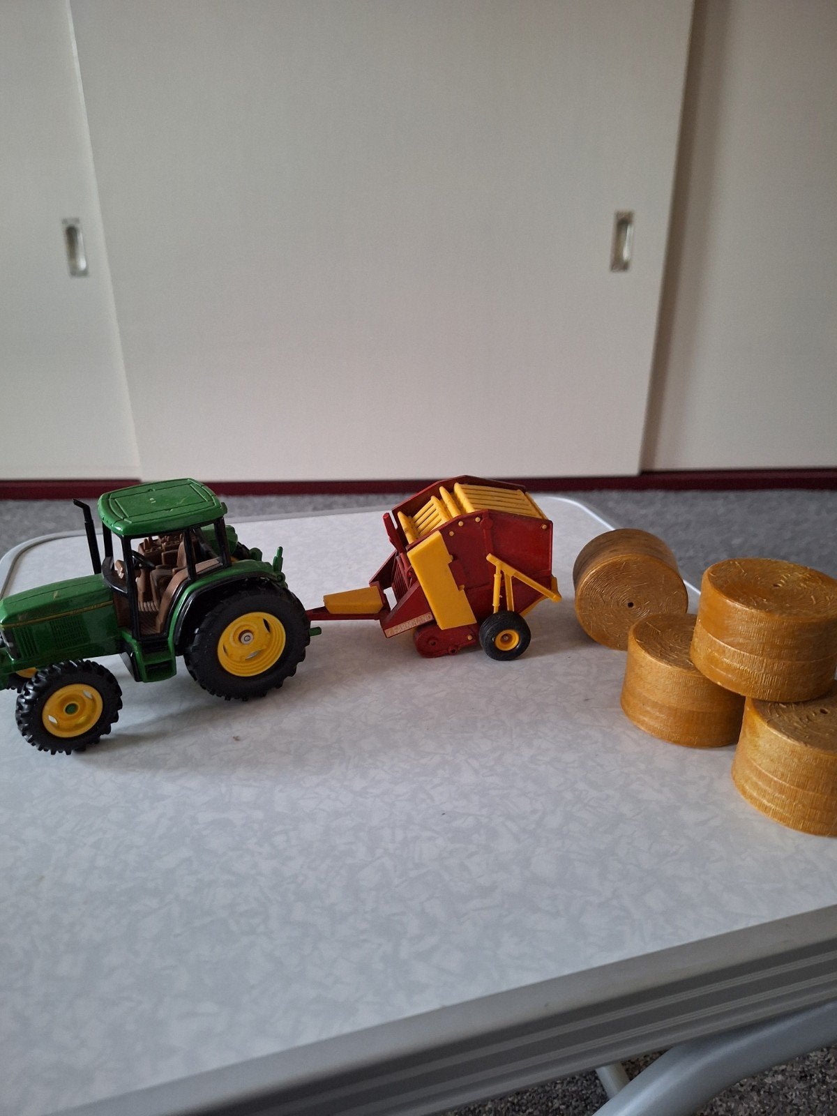 John Deere Tractor met Balenpers en Balen Speelgoed, Ophalen of Verzenden, Gebruikt