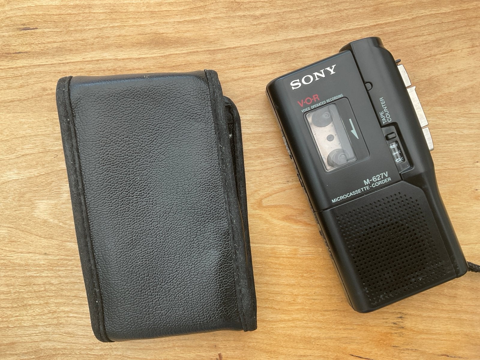 Sony M-627V Microcassette Corder met hoesje, Ophalen of Verzenden, Bandrecorder