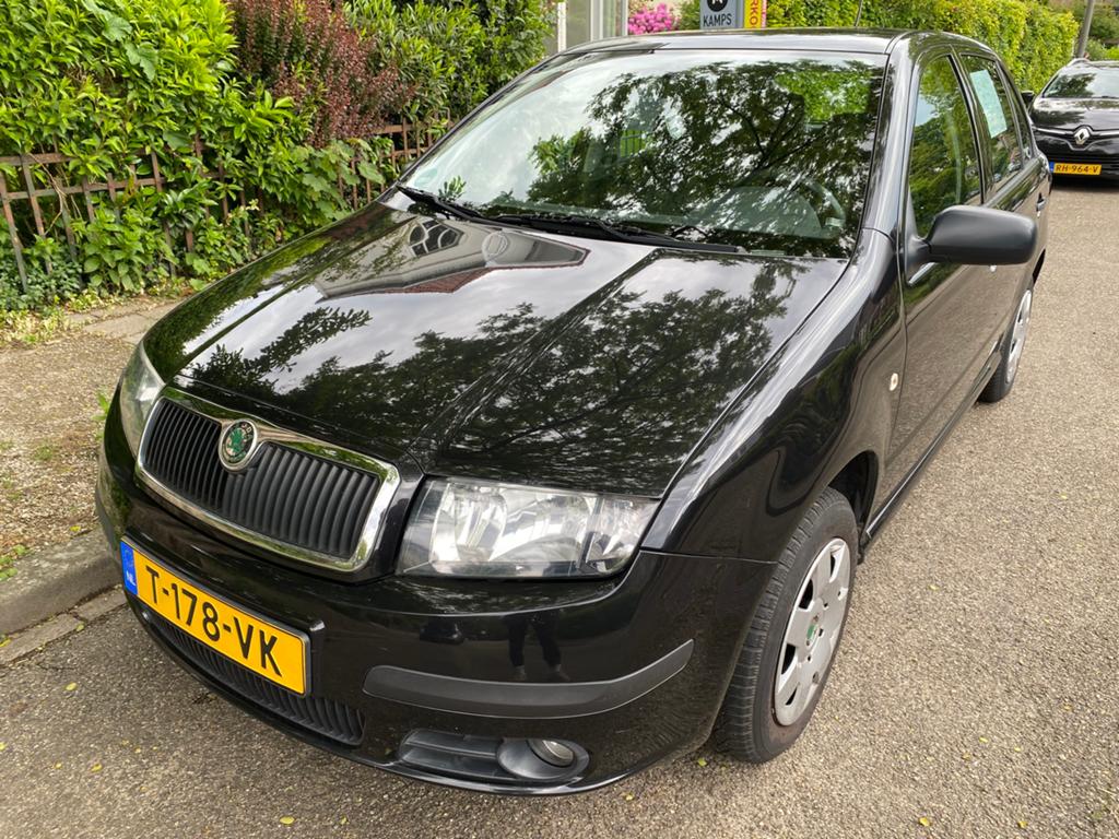 Skoda Fabia 1.2 40KW 2005 Zwart, Auto's, Skoda, Particulier, Fabia, Benzine, Hatchback, Handgeschakeld, Geïmporteerd, Zwart, Voorwielaandrijving