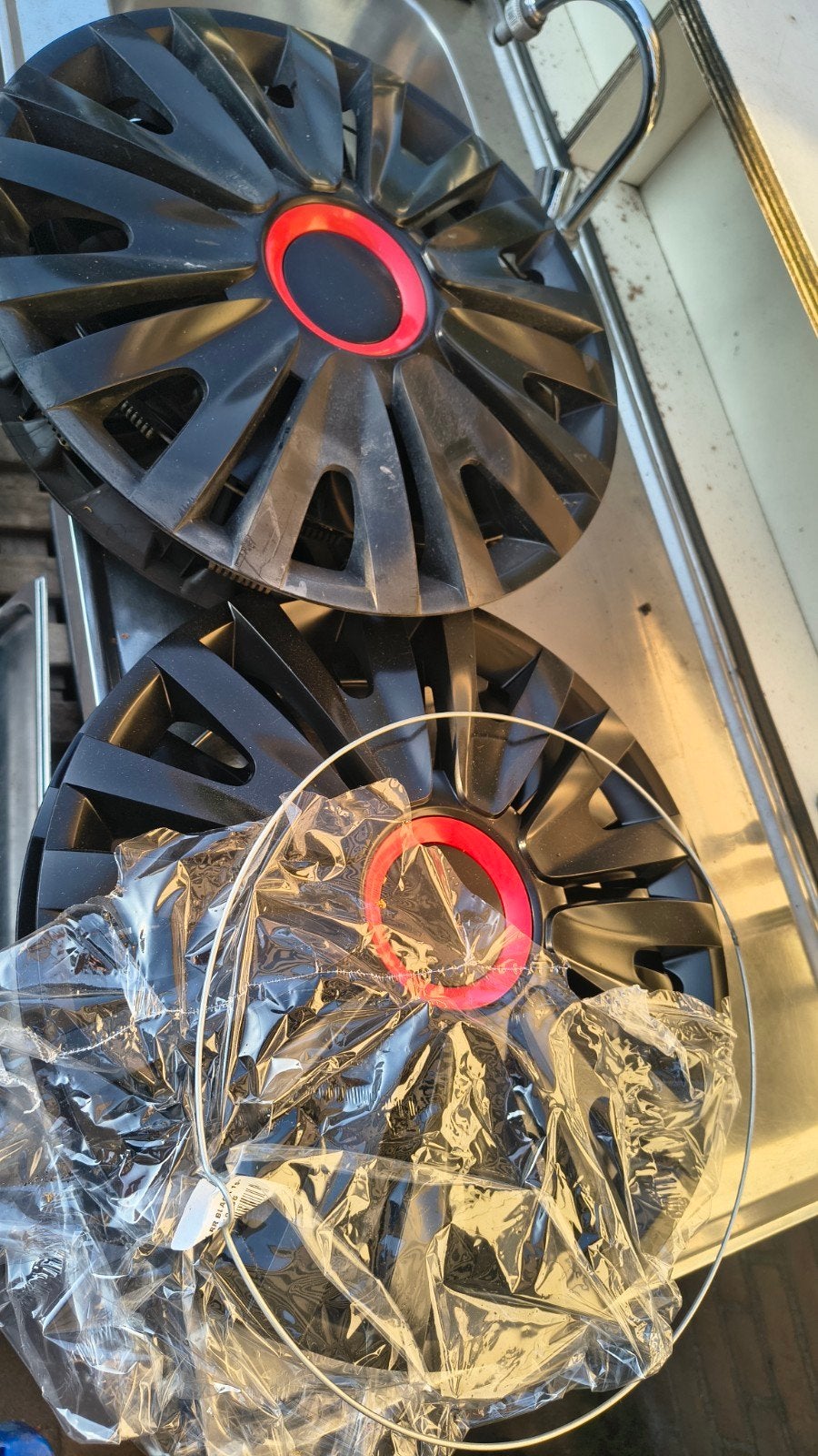 15 inch wieldoppen zwart met rode ring, Ophalen of Verzenden, Gebruikt
