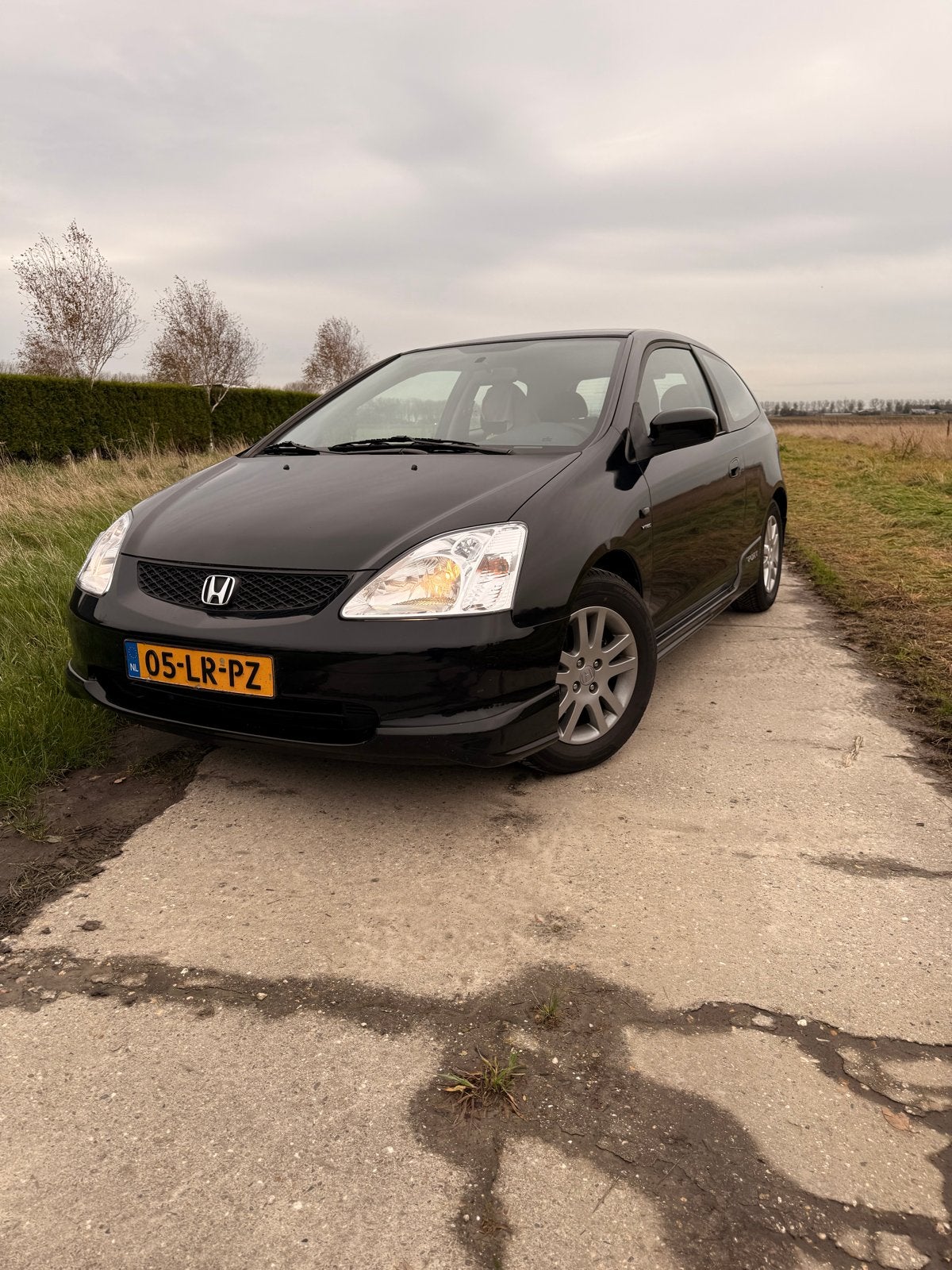 Honda Civic 1.6 I ES 2003 Zwart, Auto's, Voorwielaandrijving, 15 km/l, 4 cilinders, 1590 cc