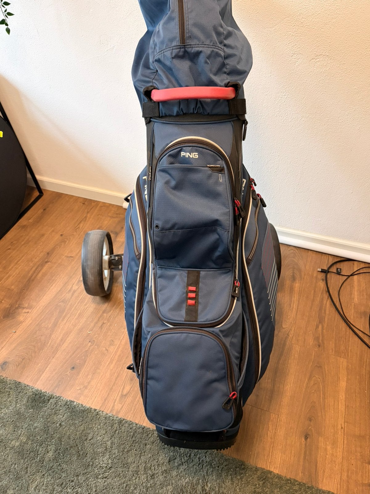 Complete dames golfset + PING tas + trolley, Sport en Fitness, Golf, Ophalen of Verzenden, Zo goed als nieuw, Set, Ping