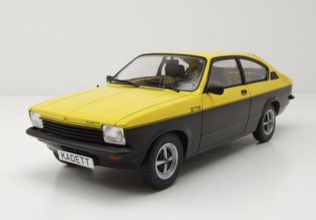 1:18 Opel Kadett C Coupé GT/E uit 1975 Geel/Zwart MCG, Ophalen of Verzenden, Nieuw, Auto, Overige merken