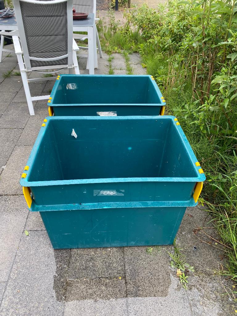 Grote bak 2 stuks, Doe-het-zelf en Verbouw, Kratten en Dozen, Ophalen, Gebruikt, 40 tot 60 cm, 75 tot 100 cm