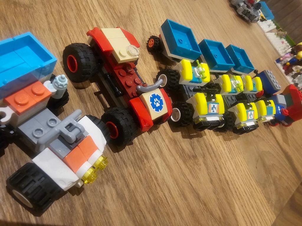 Lego 41442 + 60300 + 41697 + 11021, Verzenden, Lego, Friends, Zo goed als nieuw