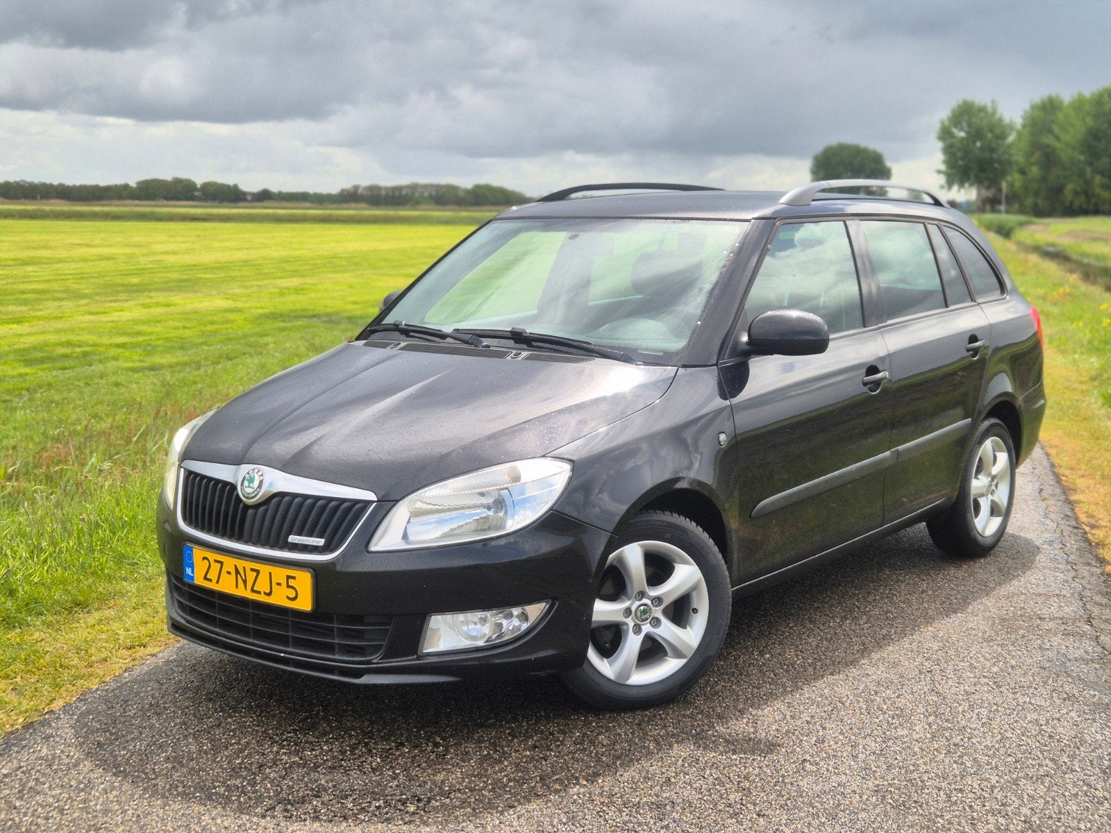 Skoda Fabia 1.2 TDI 55KW Combi 2010 Zwart, Auto's, Skoda, Voorwielaandrijving, 450 kg, 1199 cc, Zwart
