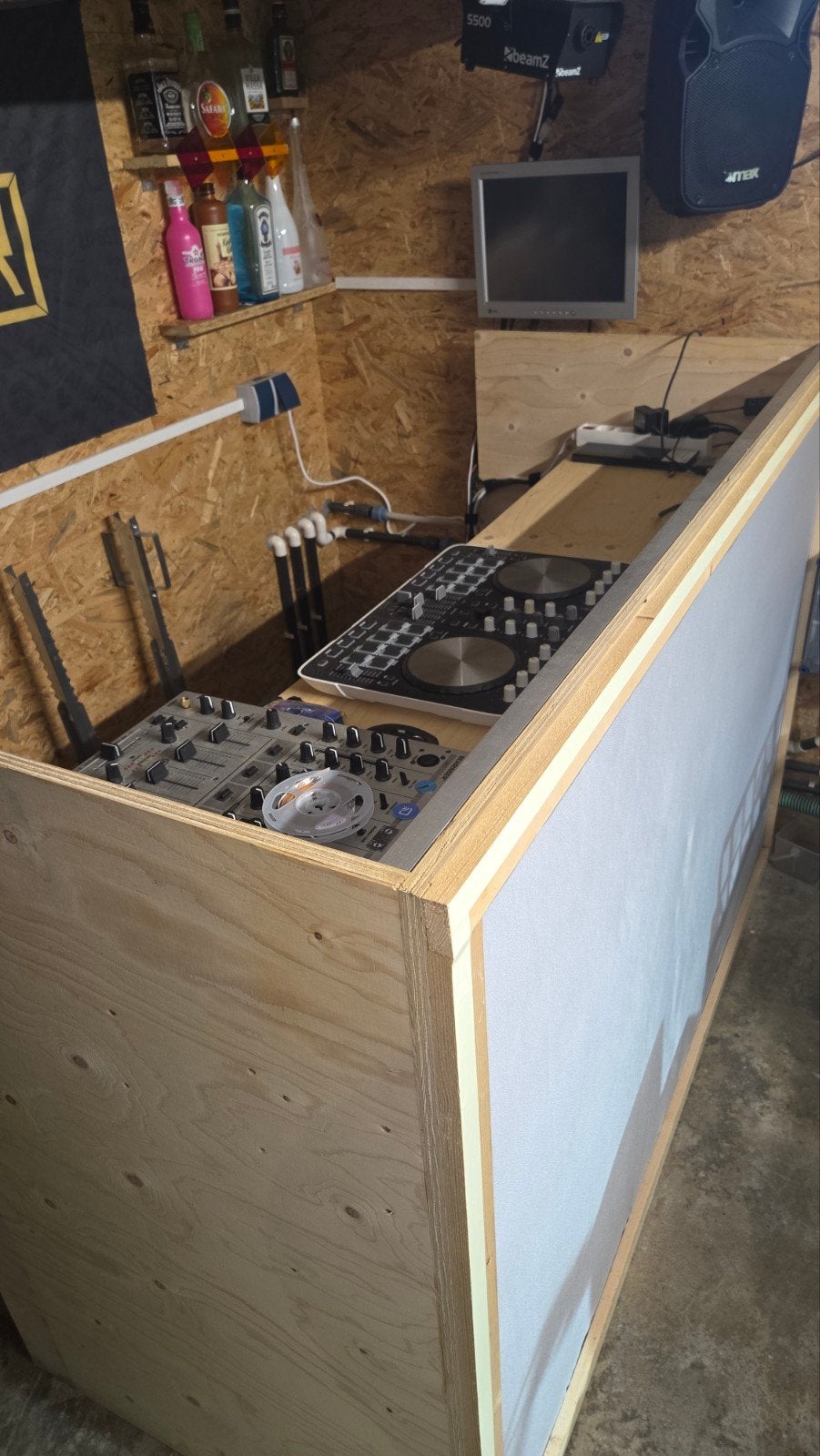 Dj booth en toebehoren, Ophalen of Verzenden, Overige merken