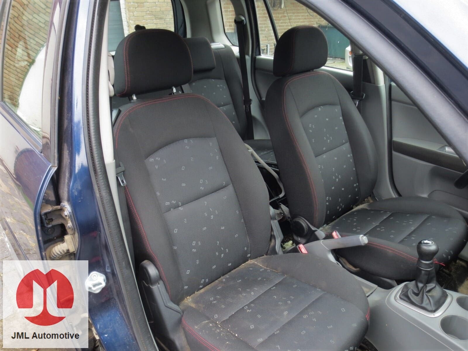 STOELEN EN ACHTERBANK MAZDA 2, Ophalen, Gebruikt, -, -