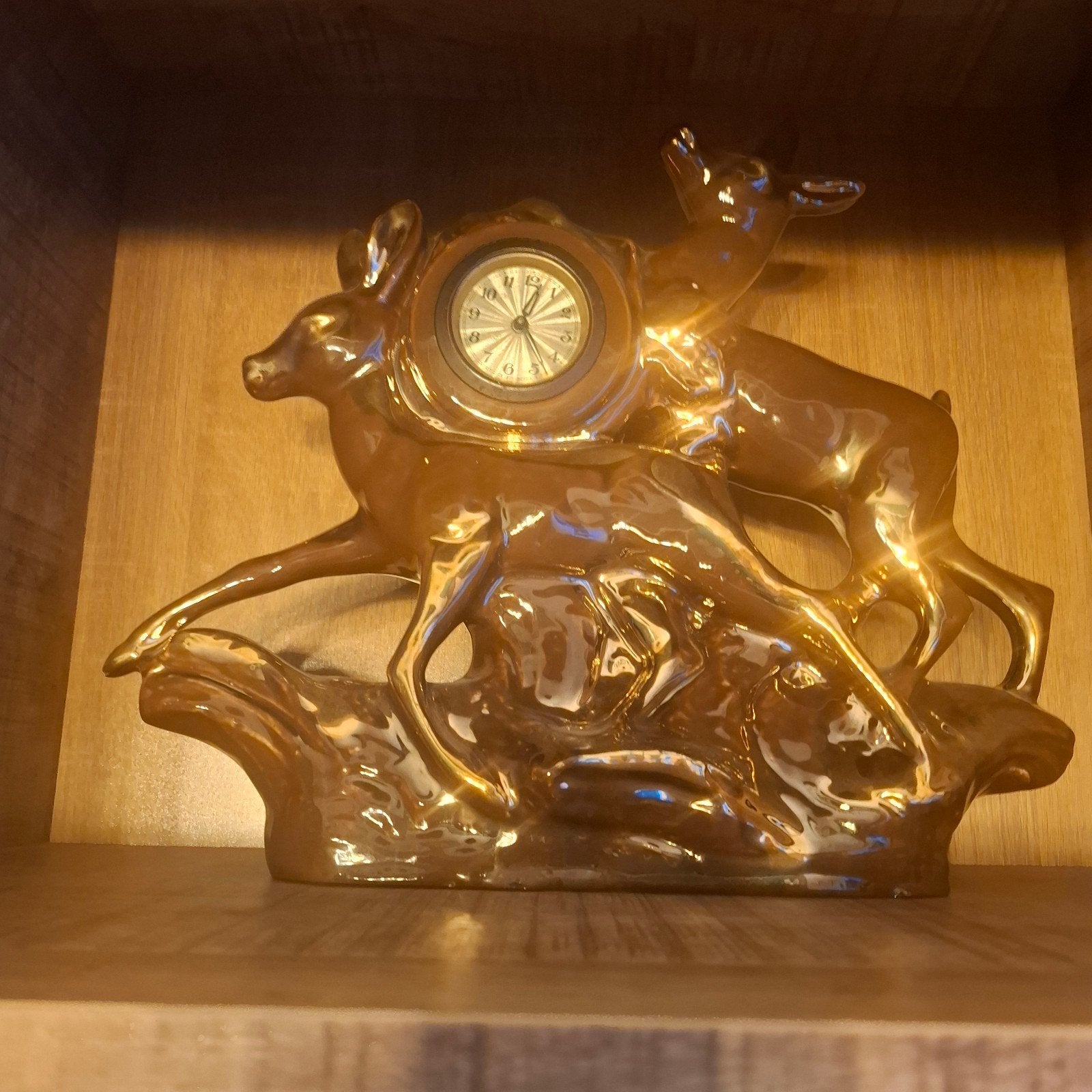 Decoratieve Klok met Hertenbeeld - Uniek Design, Ophalen of Verzenden