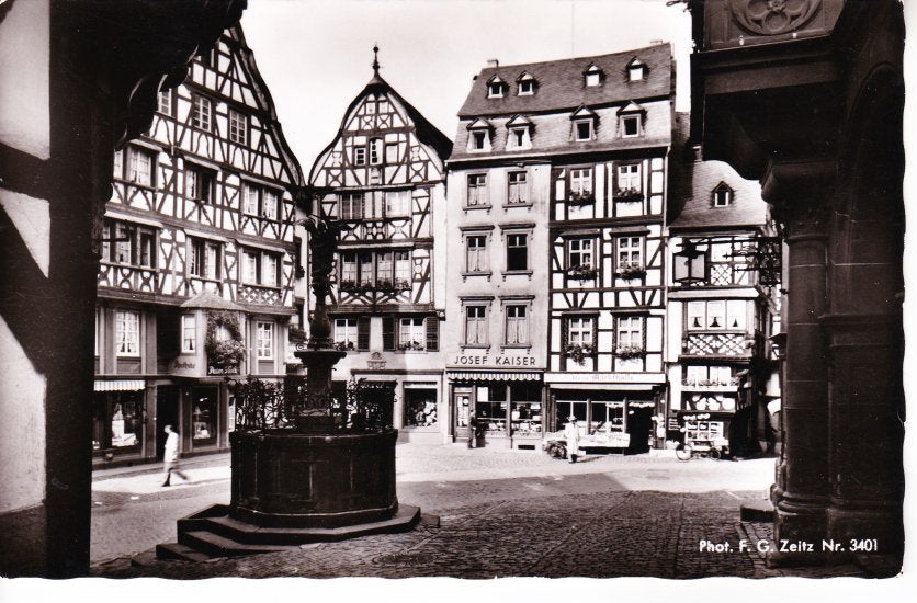 Bernkastel aan de Moezel, Marktplein, Hotel Römischer Kaiser, Ophalen of Verzenden, 1940 tot 1960, Ongelopen, Duitsland