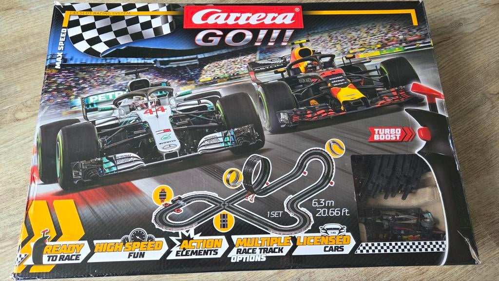 Carrera Go Racebaan met Ferrari, Mercedes en Red Bull auto's, Kinderen en Baby's, Speelgoed | Racebanen, Carrera, Ophalen of Verzenden