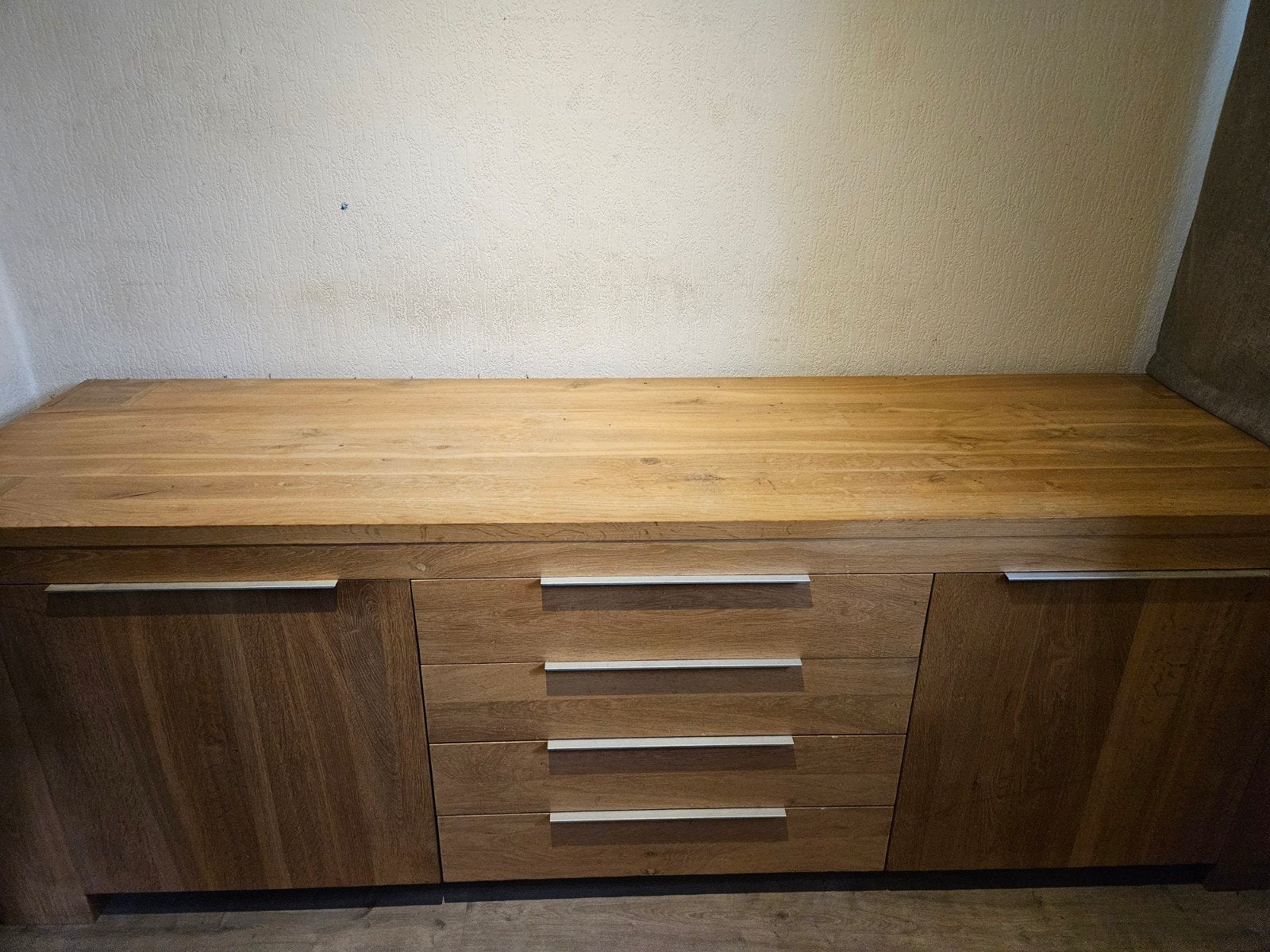 Massief Eiken Dressoir - 228x64x77 cm - Zeer Stevig, Huis en Inrichting, Kasten | Dressoirs, Ophalen, Gebruikt, Met deur(en), Eikenhout