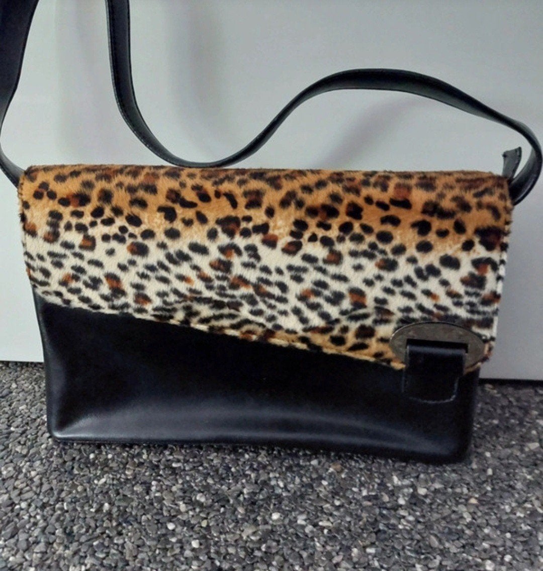 Zwarte leren tas met panterprint, Sieraden, Tassen en Uiterlijk, Tassen | Damestassen, Ophalen of Verzenden, Gebruikt, Zwart, Handtas
