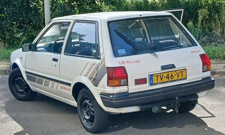 Leuke oldtimer Toyota Starlet 1.3 XL 198, foto 3