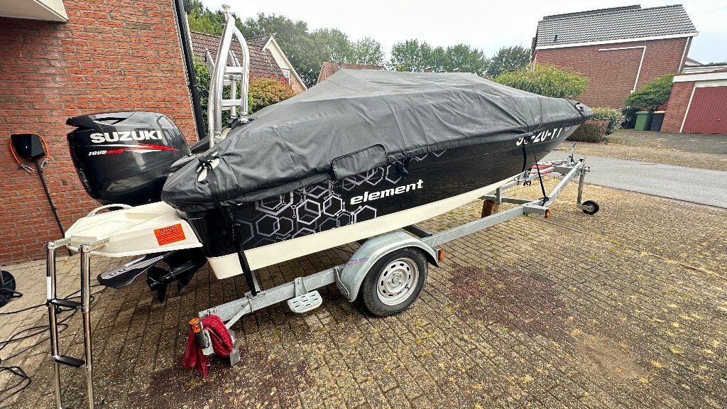 Ideale lichte motorboot, Bayliner E5 Element, Watersport en Boten, Speedboten, Ophalen, 2.00 meter, Zo goed als nieuw, 2 m