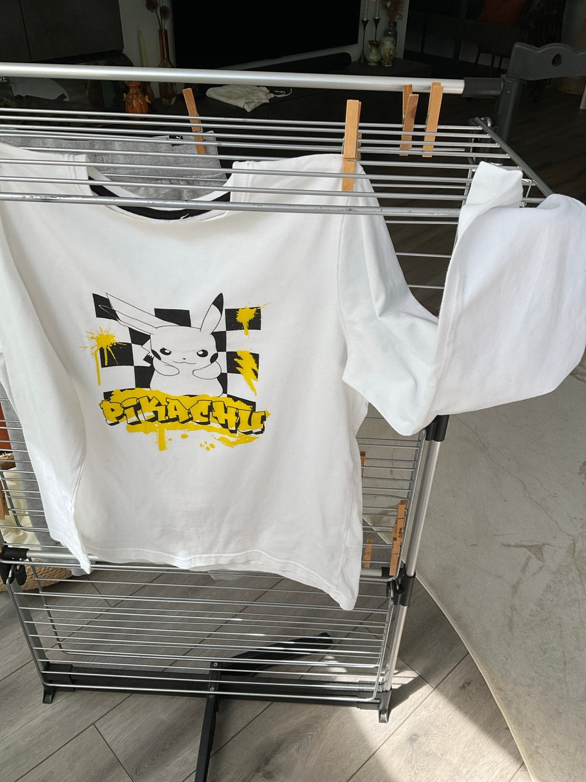 Wit shirt lange mouw met Pikachu print, Ophalen of Verzenden, Gedragen, Overige maten, Wit
