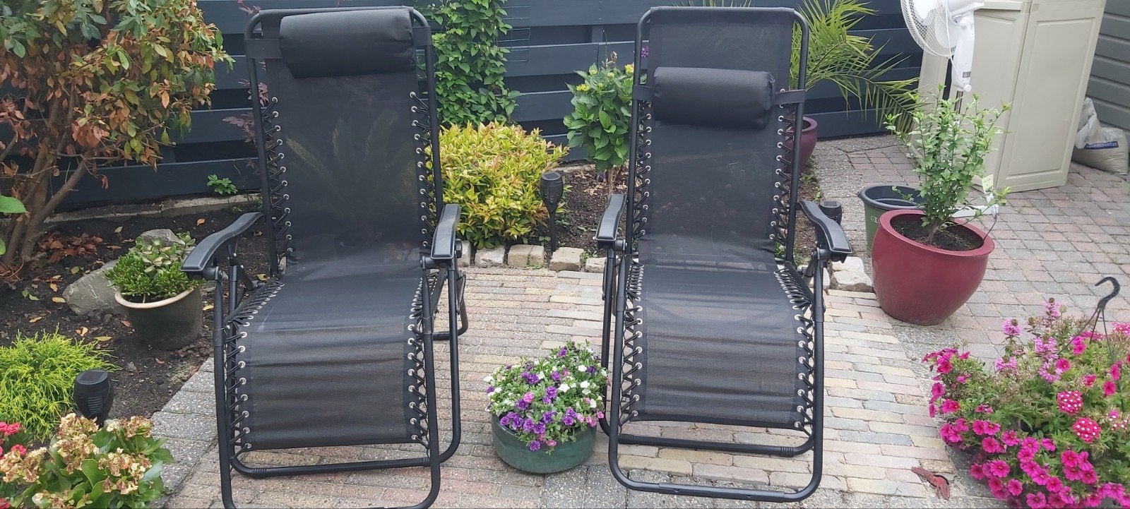 Comfortabele Tuinstoel - Zwart, Ophalen, Zo goed als nieuw, Textileen, Verstelbaar
