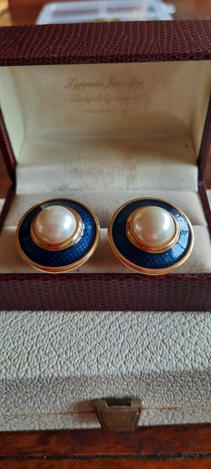 Vintage oorbellen met emaille en cabochon parel,., Ophalen of Verzenden, Zo goed als nieuw, Blauw, Overige materialen
