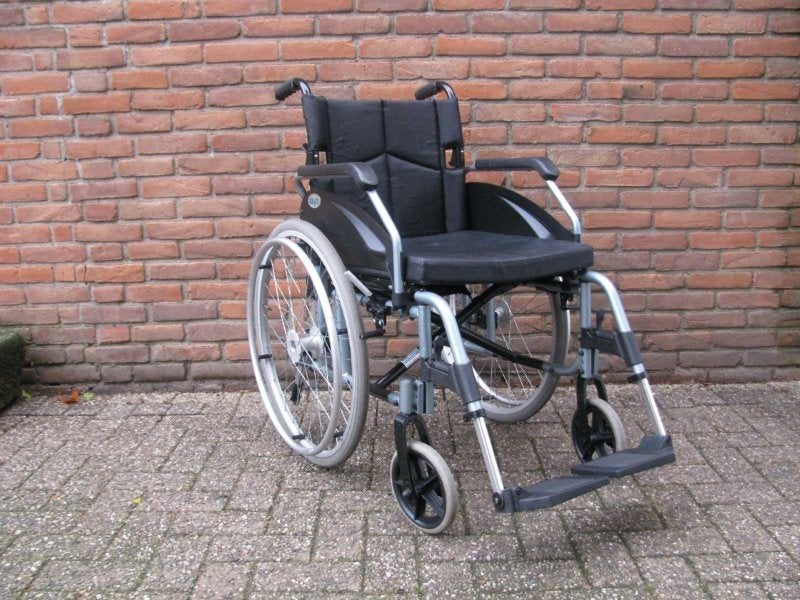 Days aluminium rolstoel zitbreedte 46cm met antikiepwieltjes, Ophalen, Inklapbaar, Zo goed als nieuw, Duwrolstoel