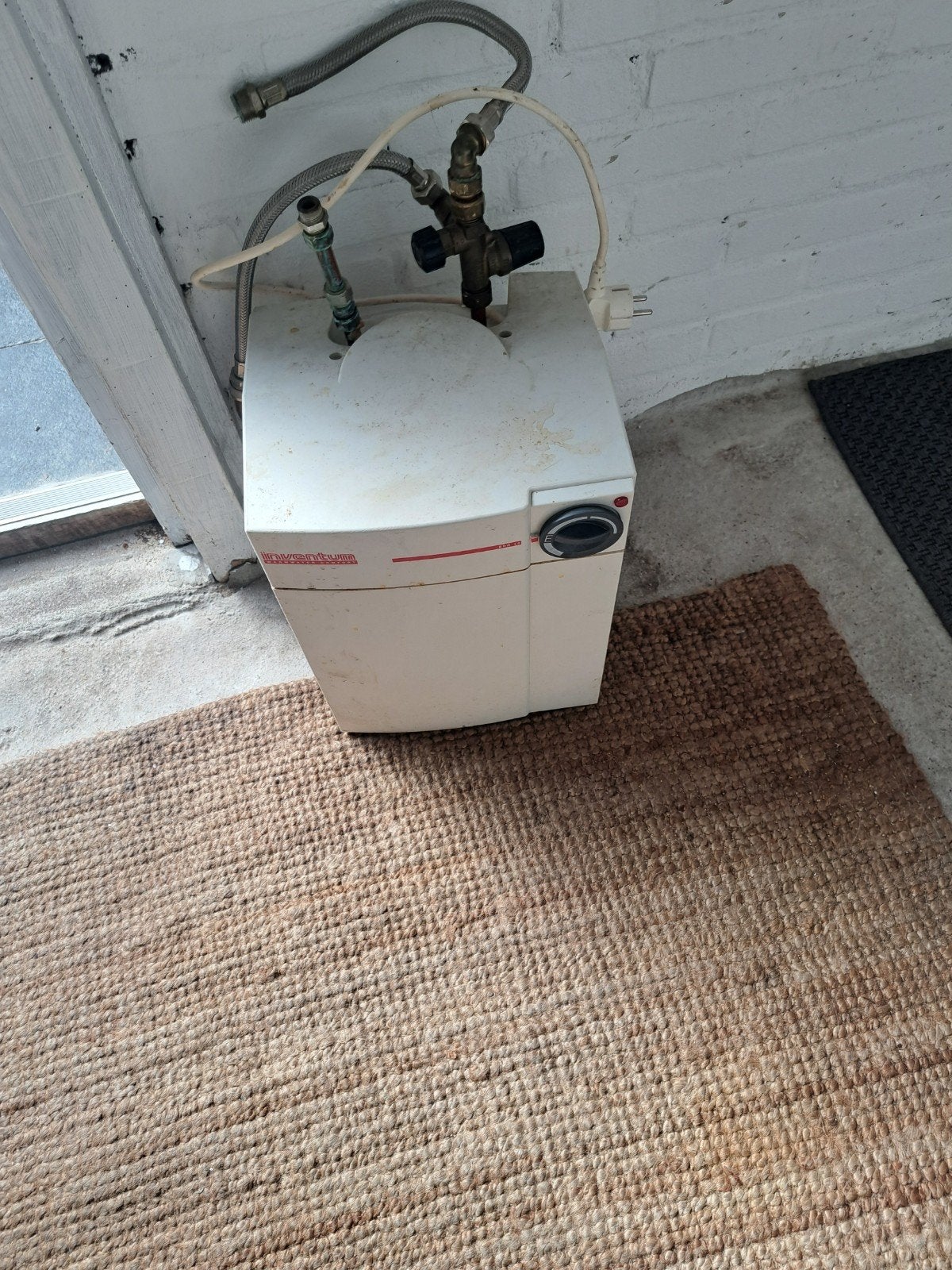 Compacte boiler voor warm water, Gebruikt, Aardgas, Minder dan 20 liter, Onbekend