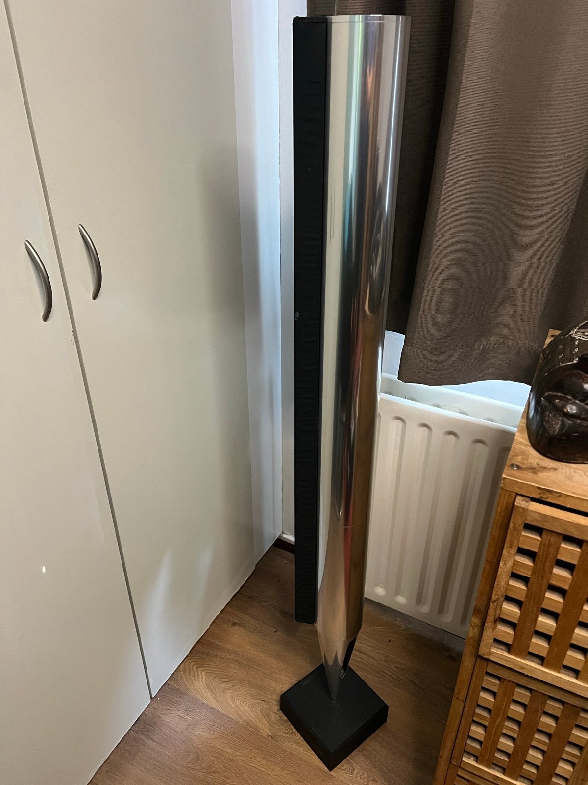 B&O Beolab 8000 luidsprekers (2 stuks) met bedrading, Audio, Tv en Foto, Luidsprekers, Vloerstaande luidspreker, Gebruikt, Inclusief kabels