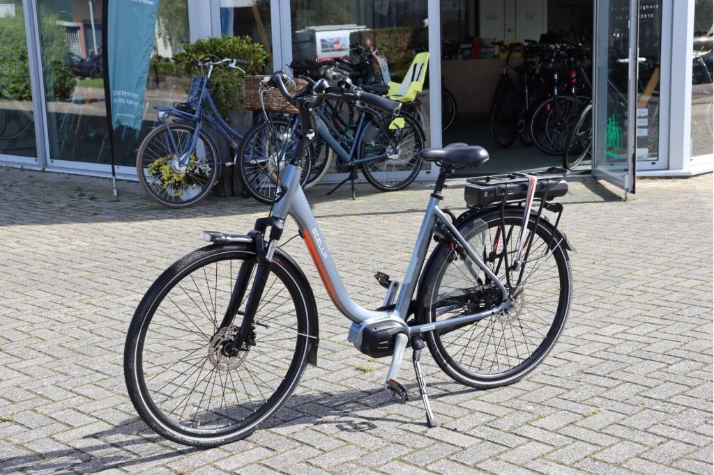 Foto 3 van Stella Livorno Shimano Steps l 504wh l 53cm l 3000km totaal!