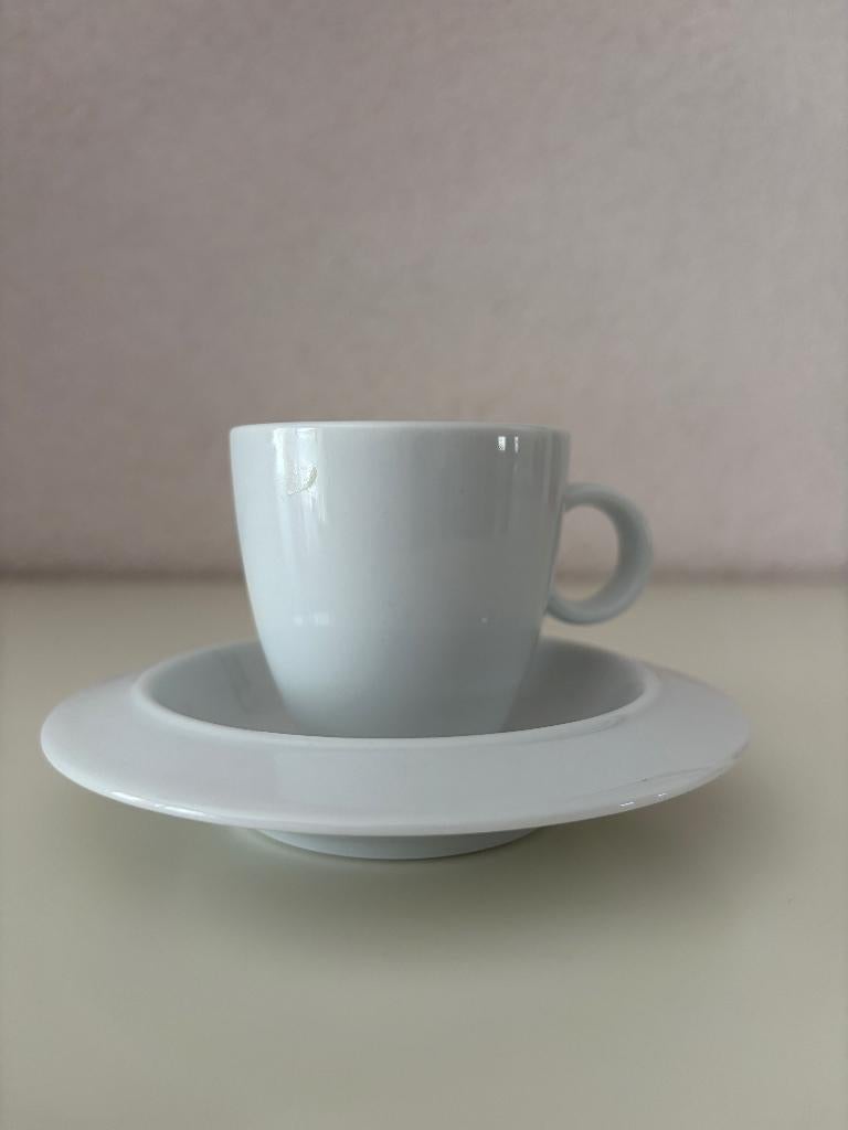 3 Alessi Bovero espressokopjes met schotel, Verzenden, Zo goed als nieuw, Overige stijlen, Kop(pen) en/of Schotel(s)